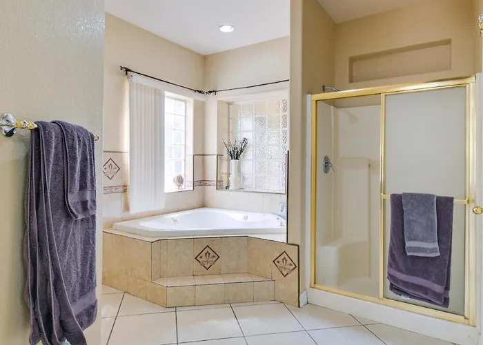 Luxe With Private Pool!